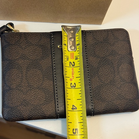 Coach Brown and Black Wristlet- new - Picture 7 of 7